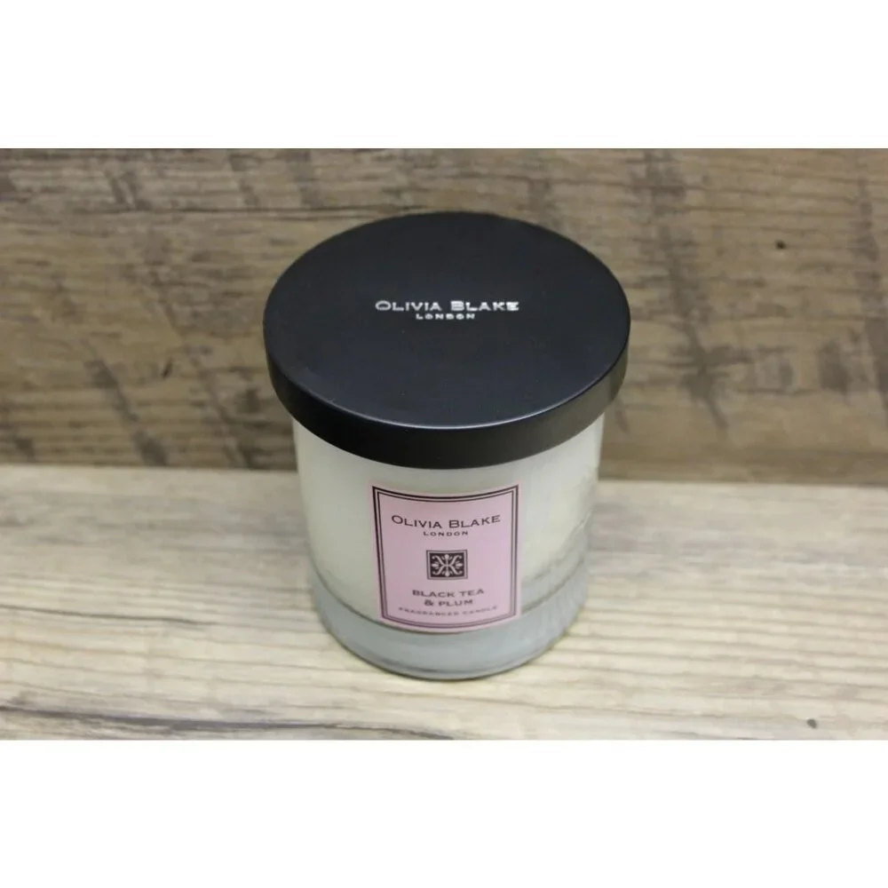 Olivia Blake‎ London black tea and plum fragranced single wick candle